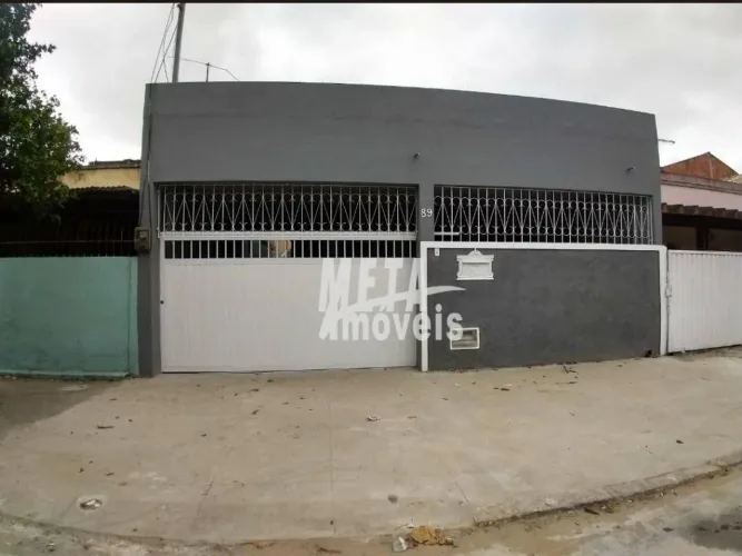 Casa com 2 dormitórios à venda, 90 m² por R$ 300.000,00 - Parque Brasília - Campos dos Goy