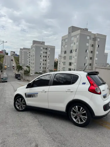 Fiat Palio Sporting B.edit. 1.6 Flex 16V 5P 2016