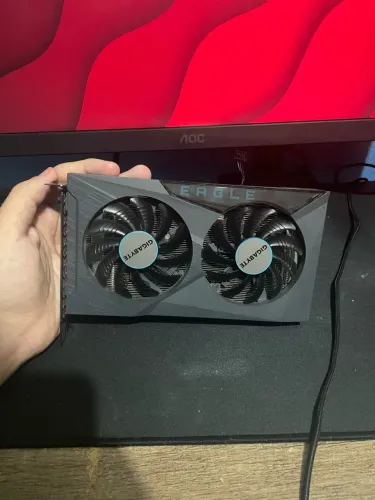 PLACA DE VÍDEO GIGABYTE RX 6500 XT EAGLE - PARA PEÇAS OU REPARO