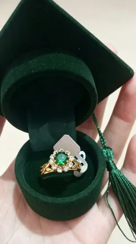 Anel de formatura feminino