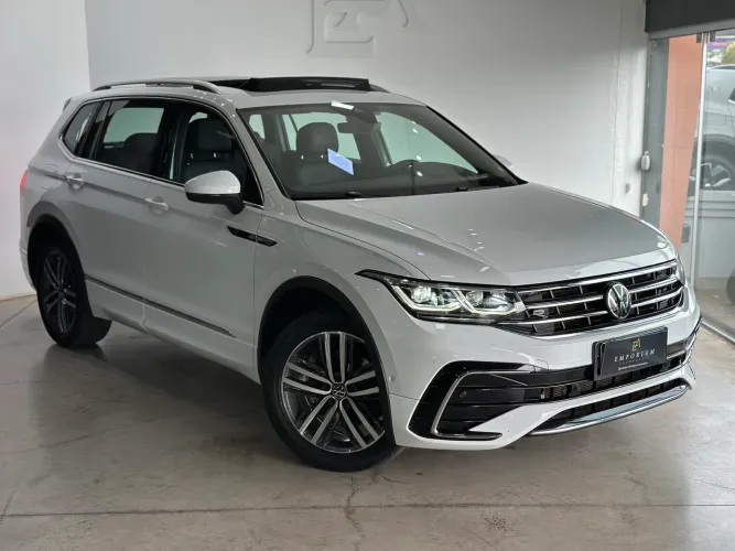 Volkswagen Tiguan Allspac R-line 300 TSI 2.0 2024