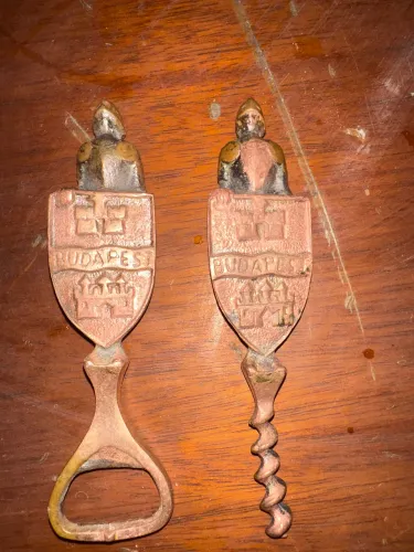 Conjunto de abridores antigos de bronze