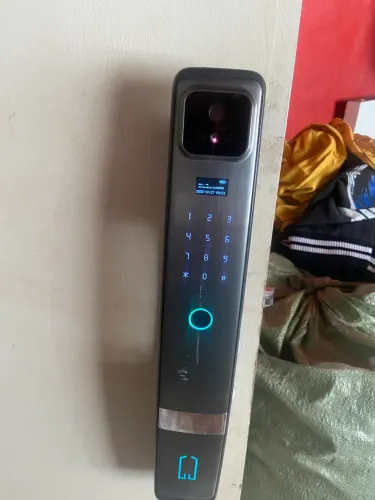 Fechadura eletrônica