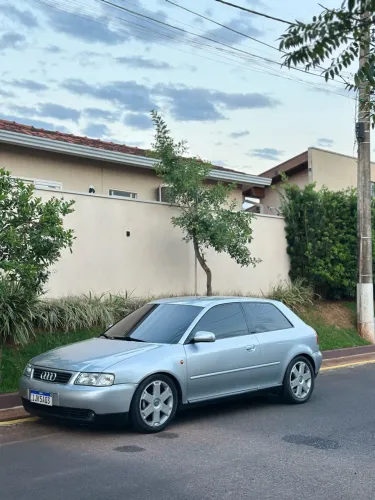 Audi A3 1.6 3P 2000