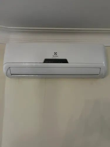 Split Electrolux inverter 12.000 Btu