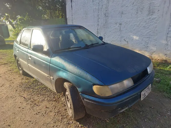 Volkswagen Pointer 1.8 / CLI 1995