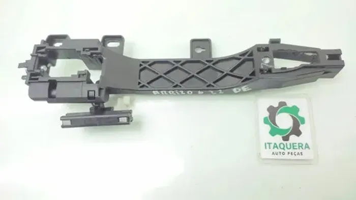 Suporte Maçaneta Dianteira Esquerda Chery Arrizo 6 2020 2021