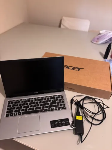 Acer aspire 3