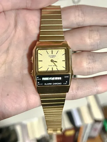 Relógio Casio AQ-800E
