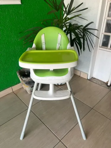 Cadeira de alimentação