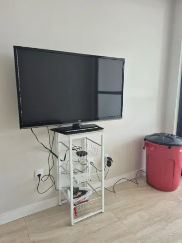 tv lg 47 LS 5700