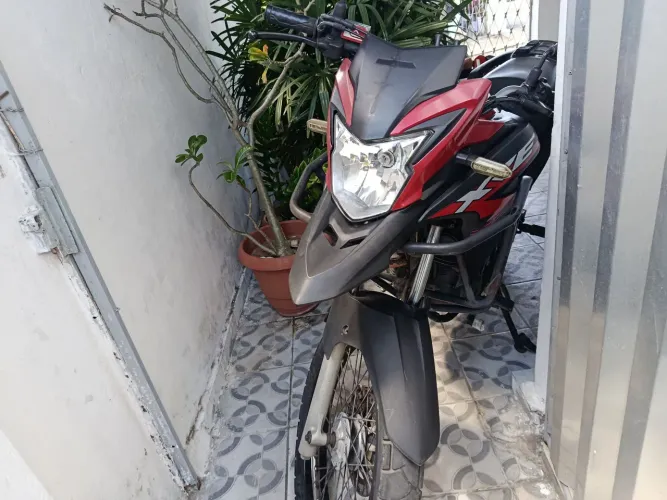 Moto XRE 190 extra