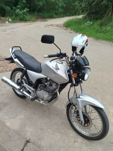 Moto tinta 150
