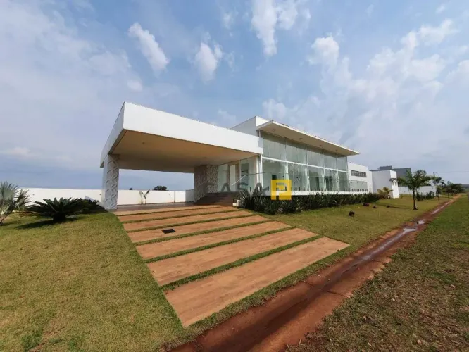Casa com 3 dormitórios à venda, 400 m² por R$ 1.800.000,00 - Centro - Itaí/SP