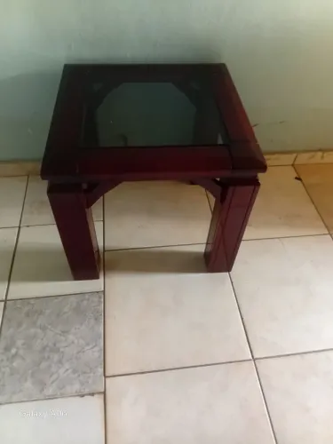Vendo mesa de madeira vintage