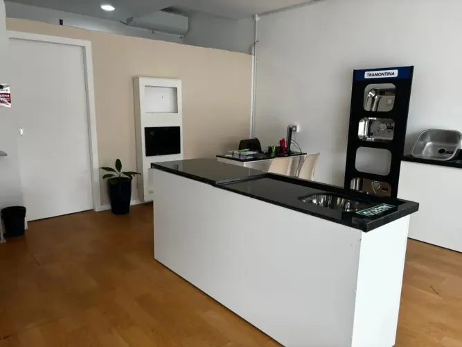 Sala Comercial Em 41M² E 1 Vaga De Garagem Na Avenida Acm. 6UOOCJ