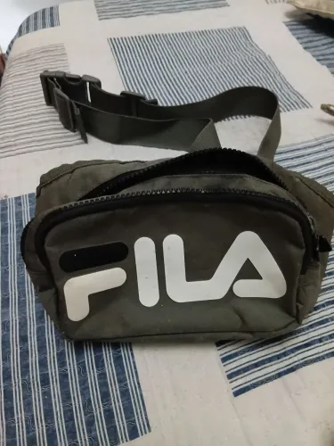 Pochete Fila (italiana) verde musgo