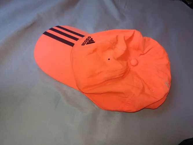 Boné usado original da Adidas e Nike 