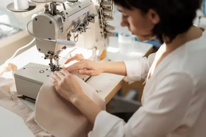 Vaga de costureira de produção