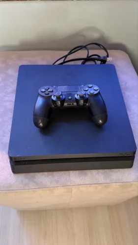 PlayStation 4 Slim 500GB