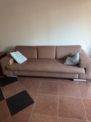 Vendo sofá usado