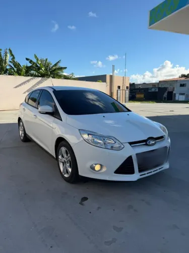 Ford Focus 1.6 S/1.6 SE Flex 16V 5P AUT 2015