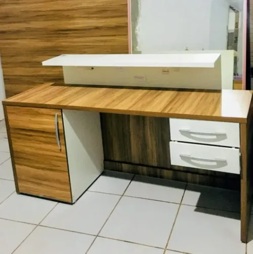 Vendo Escrivaninha 100% MDF