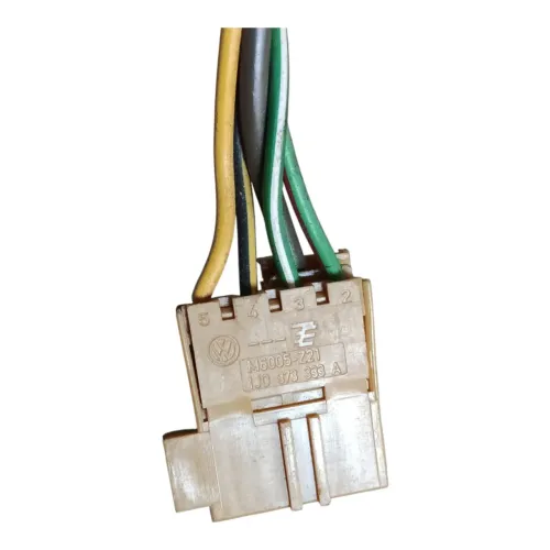 Plug conector chicote tampa porta malas vw golf gol fox 2008