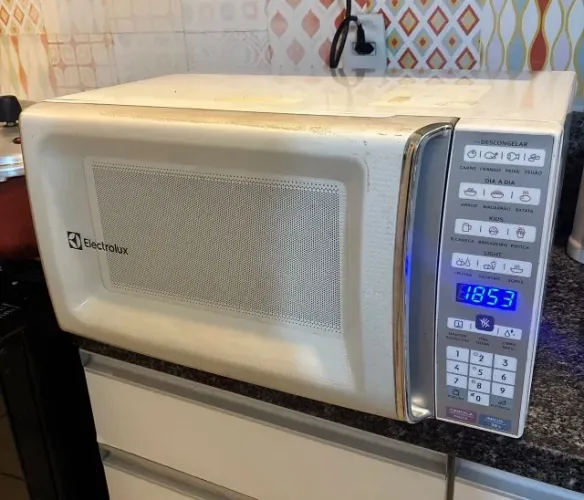Microondas Electrolux 34 litros