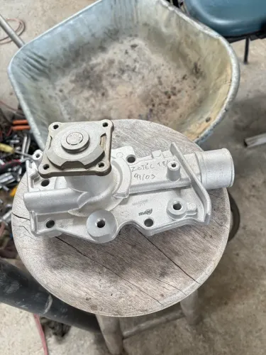 Bomba d'água Ford Zetec 1.8/2.0 16V (Escort, Mondeo, Contour)