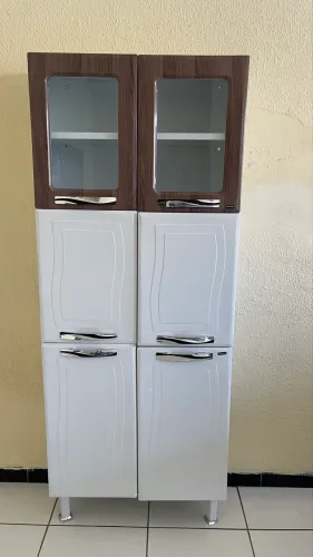 Paneleiro de aço 6 portas seminovo 450$