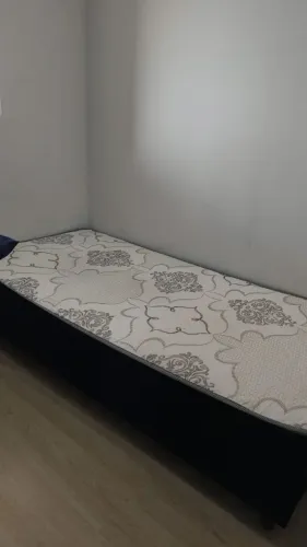 DOAÇÃO - Cama Box de Solteiro 