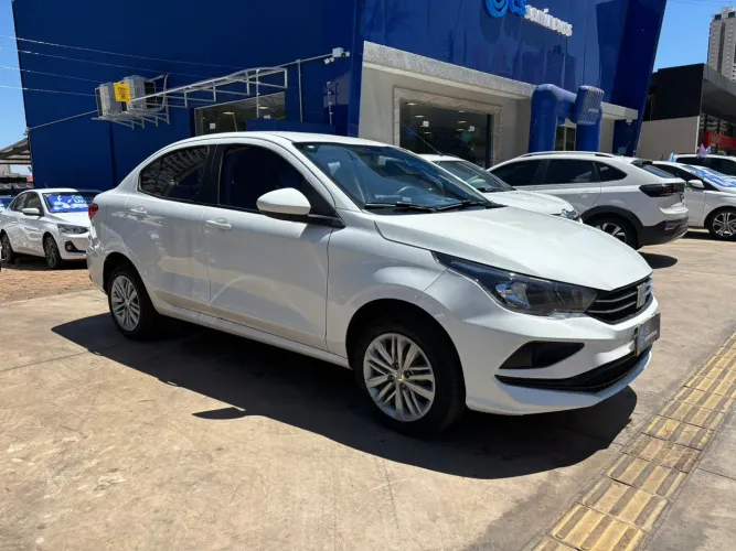 Fiat Cronos Drive 1.3 8V Flex 2023
