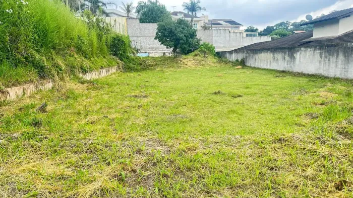 Terreno Condomínio Granja Viana II