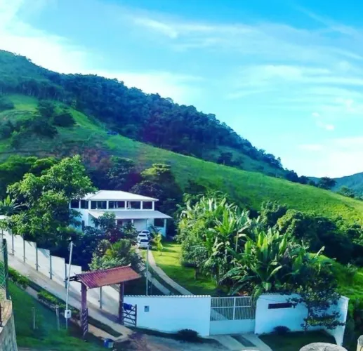 CHÁCARA À VENDA - EXCELENTE OPORTUNIDADE DE INVESTIMENTO