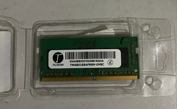 Memória RAM 4GB DDR4 SODIMM para Notebook