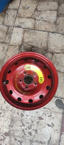 Roda Estepe Fino De Hyundai Creta Vermelha (Usado)