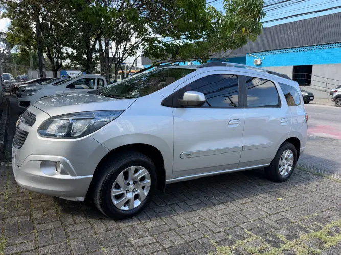 Chevrolet Spin LTZ 1.8 8V Econo.flex 5P Aut. 2015