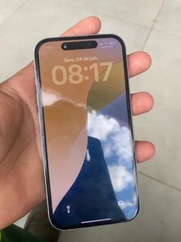 iPhone 15 
