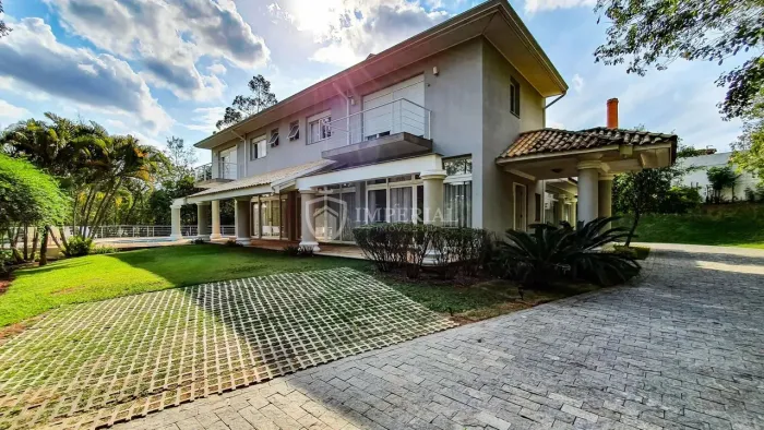 Casa em Condomínio para Venda ou Aluguel
