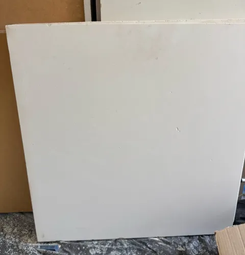 Placa de gesso liso 60x60