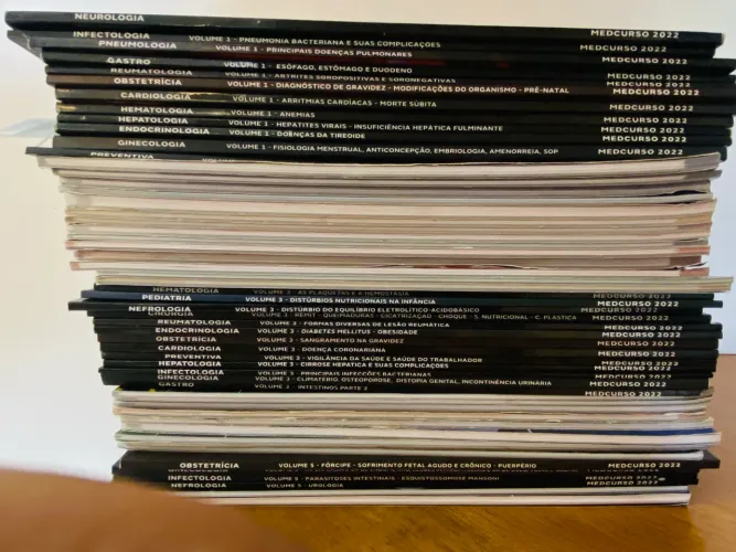 Vendo Livros do Medcurso 2022
