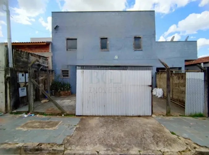Excelente barracão á venda no Jardim São Bento em Poços de Caldas MG.