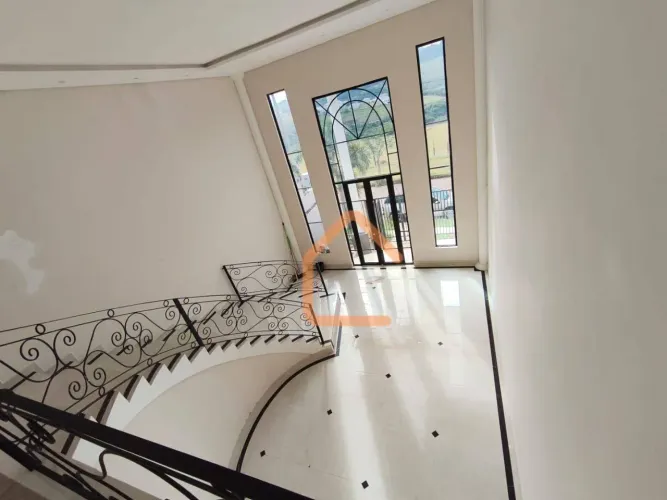 Casa com 5 dormitórios à venda, 400 m² por R$ 2.000.000,00 - Astúrias - Pouso Alegre/MG