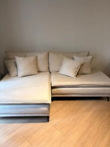 Sofa de linho com chaise