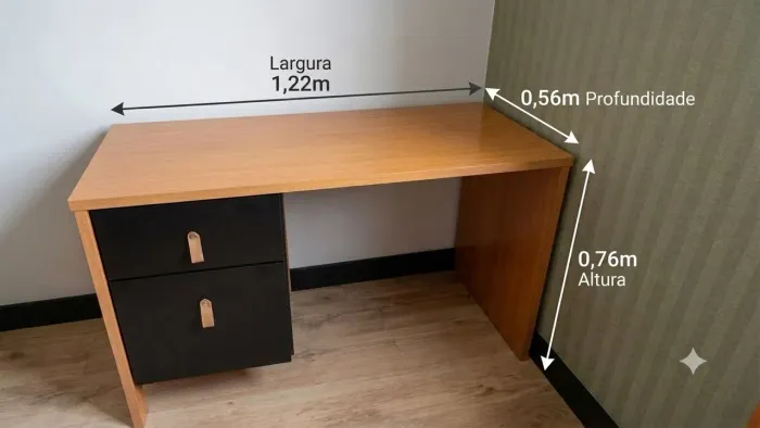 Escrivaninha Mesa de Estudos / Home Office Amadeirada com Gaveteiro Preto Moderno