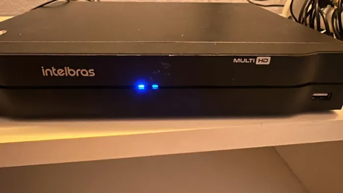 DVR INTELBRAS MHDX1008 com HD 500GB