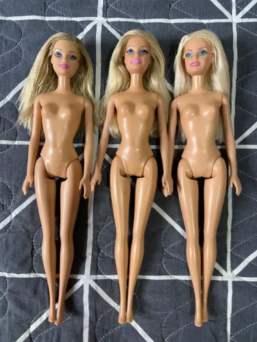 Bonecas Barbie