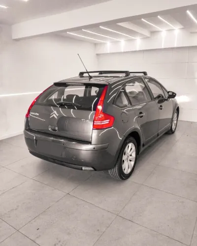Citroen C4 GLX 2.0 Flex 16V 5P Aut. 2013