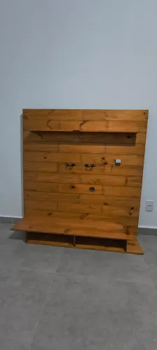 Painel / Rack para TV em Madeira Rústica - Excelente Estado!